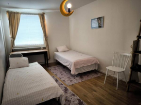 Quiet City Style Apartment, Täby